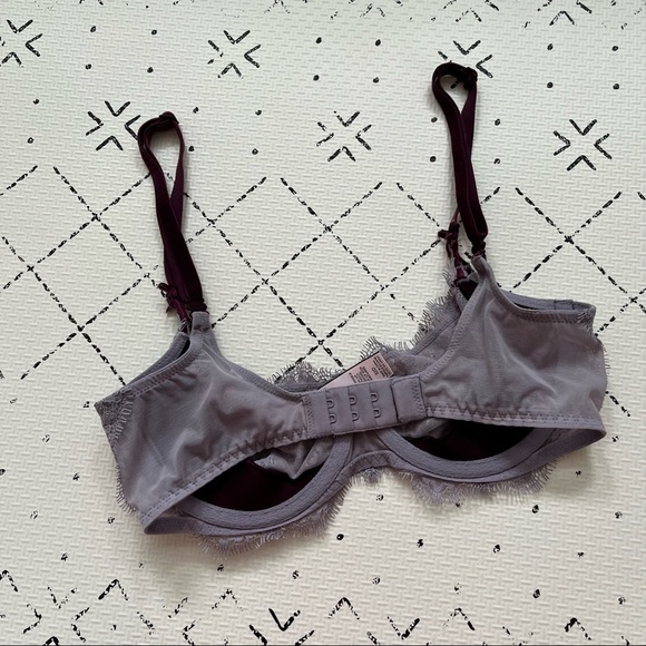 Victorias Secret Dream Angels Unlined Underwire Lace Bra - Picture 7 of 11